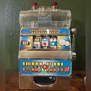 Sweet Slots Gumball Bank